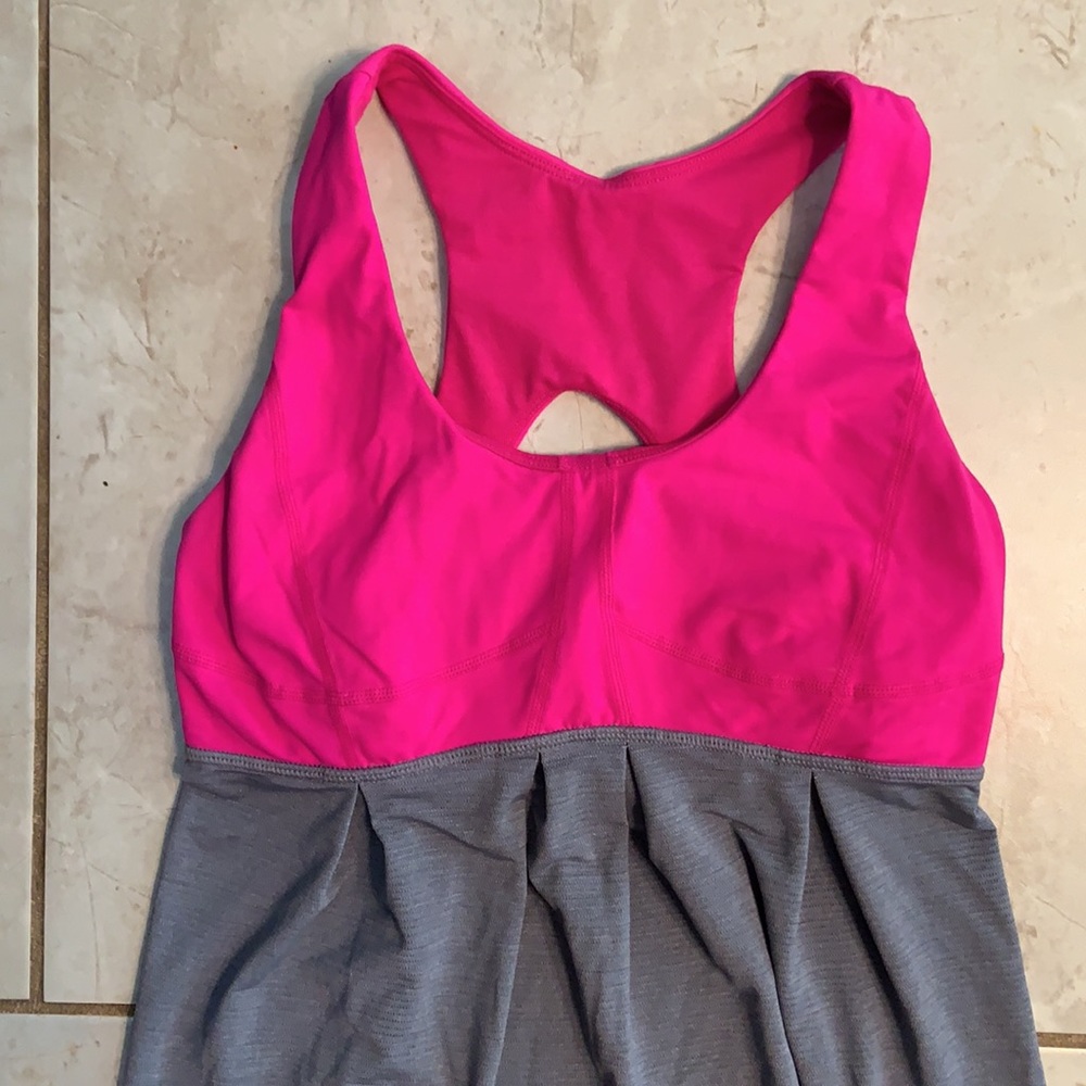 Lululemon Tank - Picture 2 of 7